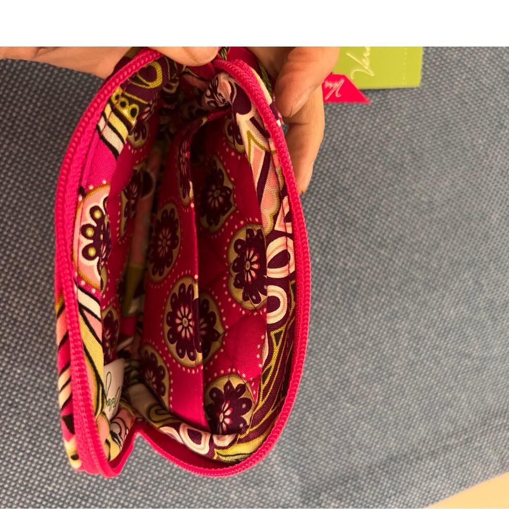 Vera Bradley Vintage 1990s "Very Berry Paisley" Tech Case  with Wristband NWT - Picture 4 of 7